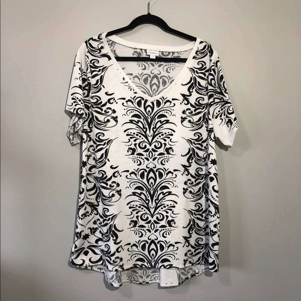 Lularoe top